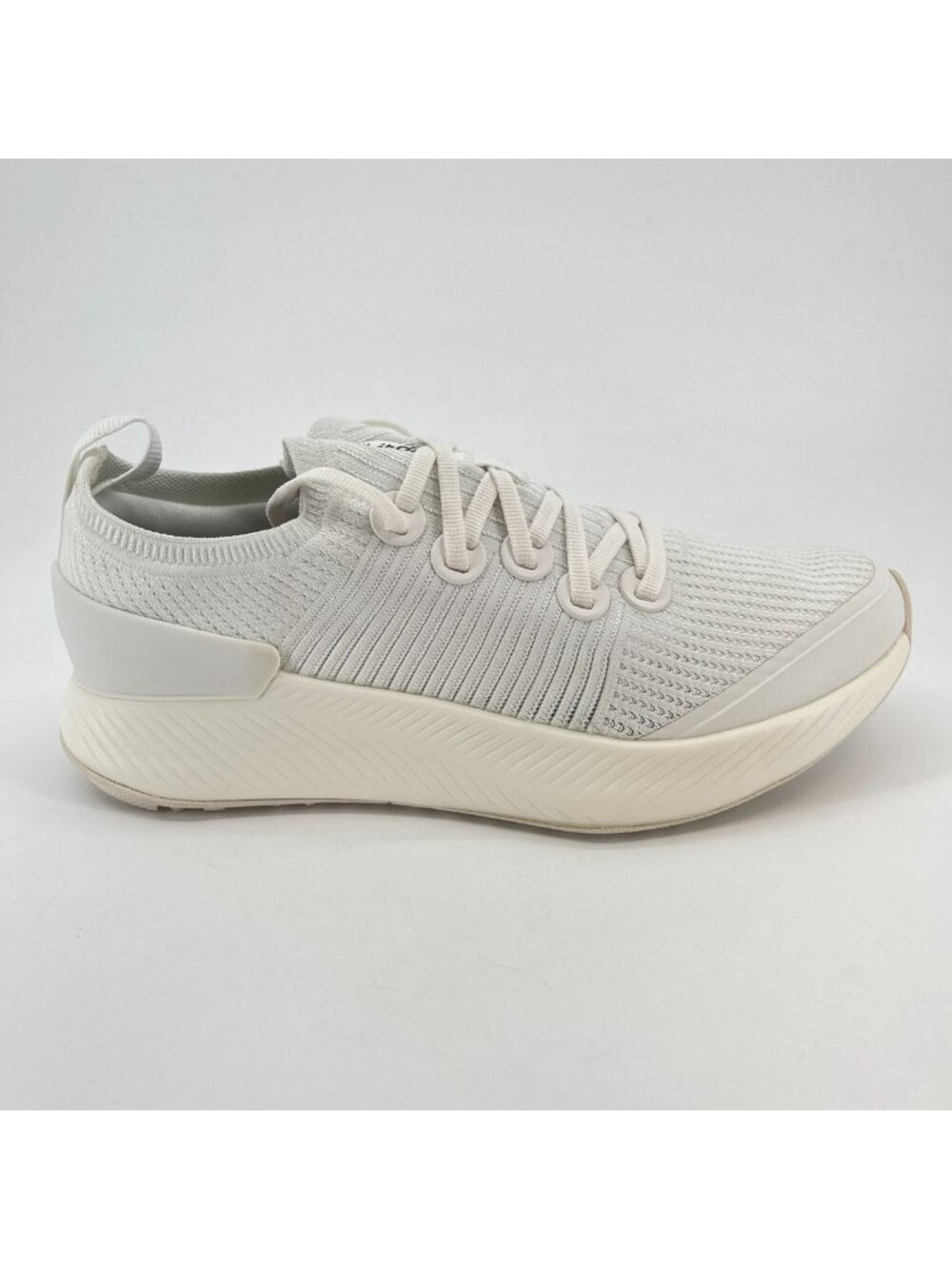 Allbirds Tree Glider Womens Size 9 White Athletic Running Knit Shoes Sneakers